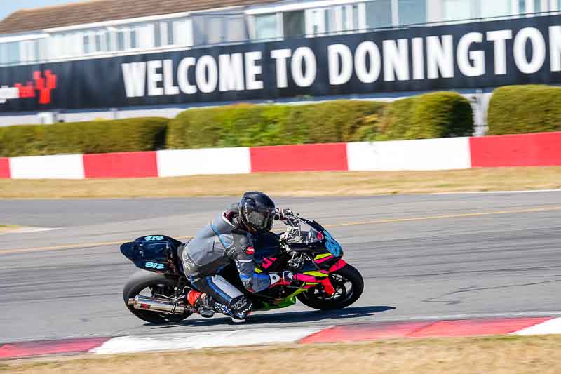 donington no limits trackday;donington park photographs;donington trackday photographs;no limits trackdays;peter wileman photography;trackday digital images;trackday photos